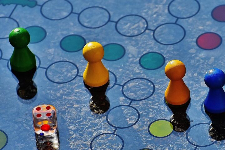 Not ludo, game board, glass, cone, game characters, dice, gesellschaftsspiel, pastime, family, fun, to play, playing field, board game, dice, board game, board game, board game, board game, board game