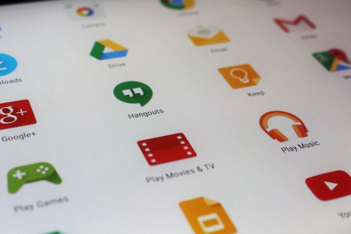 Tablet screen full of app icons